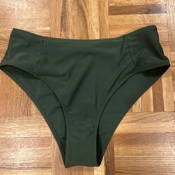 Moshu Green Asymmetrical One-Shoulder Bikini size medium. - Picture 9 of 11